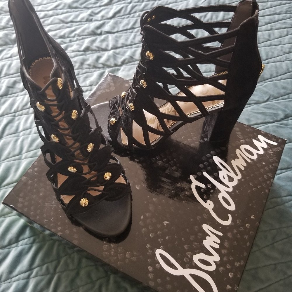 NWOT  Sam Edelman Black Yeager Sandals Size 9